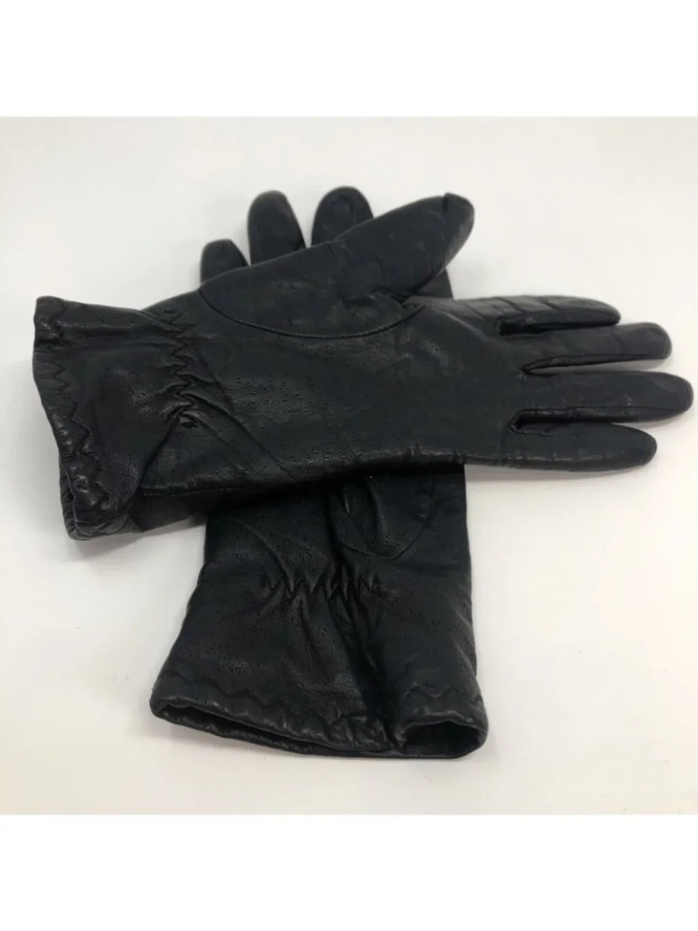 Leather Gloves Womens Medium Black Knit Lining Winter Supple Perforated Casual